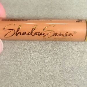 COPY - Senegence shadowsense, new in pkg, copper rose in color